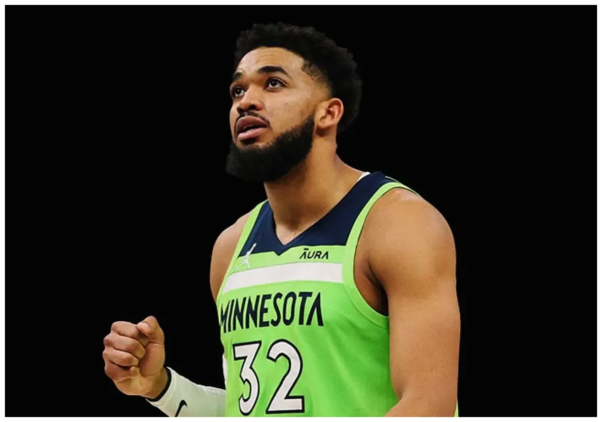 Karl-anthony towns birt ay