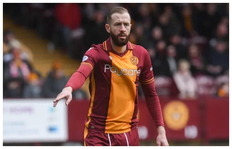 Joins fc groningen motherwell football club