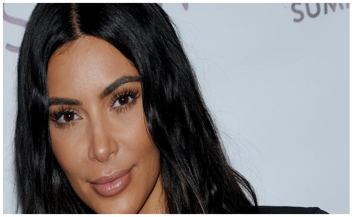 Biographie et albums de cosmopolitan.fr