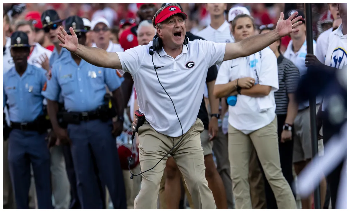 Calls out south carolina player, creates fake outrage