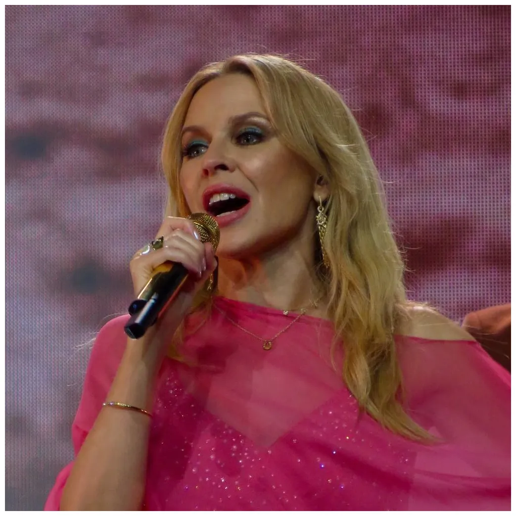 Tickets 2 apr 2025 allstate arena koobit