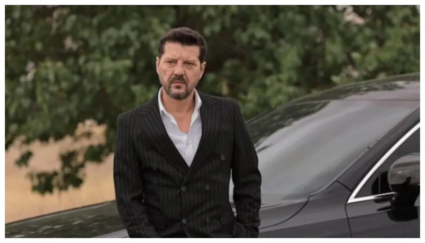 La notte nel cuore sospesa, mediaset cambia tutto quando tornerà in