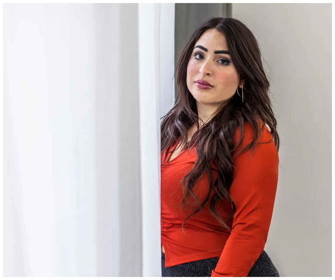 Lale gül ‘ik ga op vakantie met m’n vriend, dat zou in mijn vorige