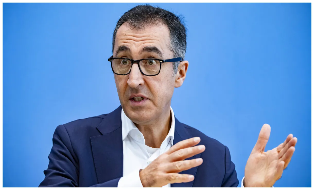 Agrarwirtschaft Özdemir will bürokratie für landwirte abbauen