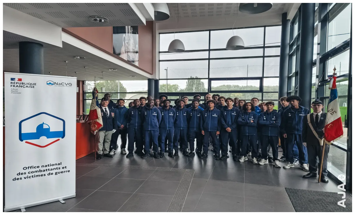 Lassine Sinayoko - AJA