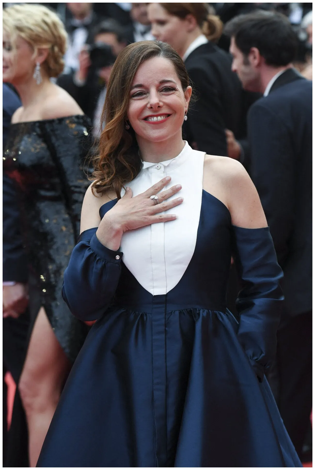 à la première de "sibyl" lors du 72ème festival