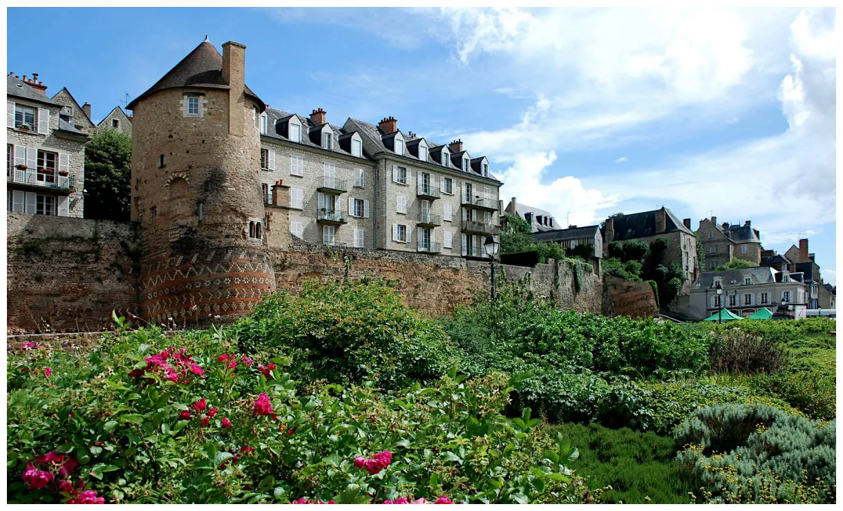 Descubre qué ver en la capital de sarthe turismo 2.0