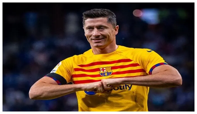 بـ12 لقبا.. روبرت ليفاندوفسكي ملك الدوريات الأوروبية