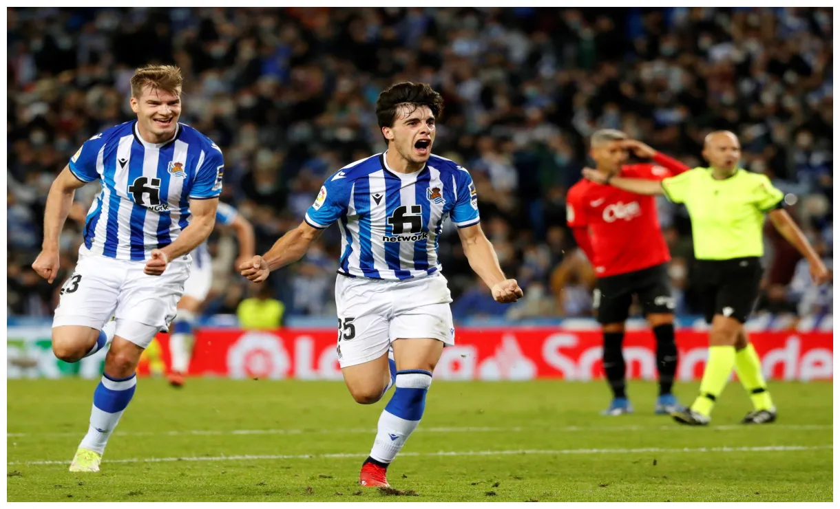 Liga spagnola, Real Sociedad in vetta alla classifica. Il Barça abbatte