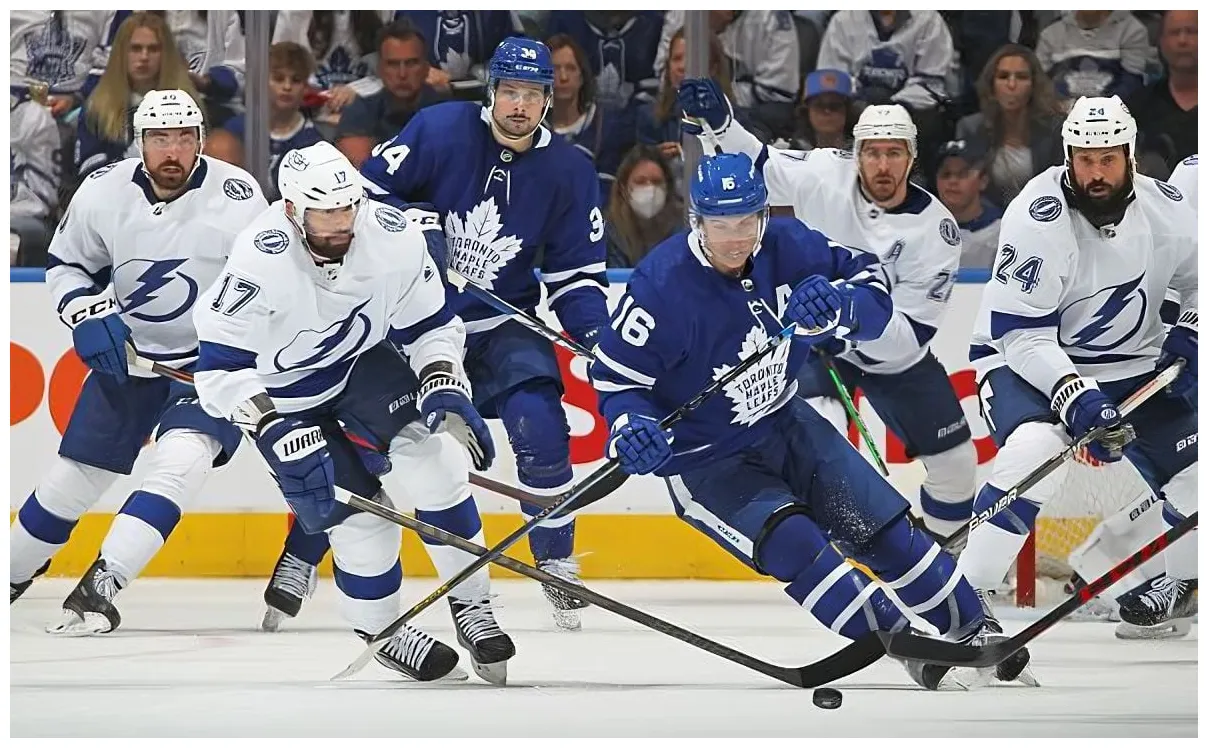 Lightning Hockey Vs Maple Leafs at Robert Hubbard blog