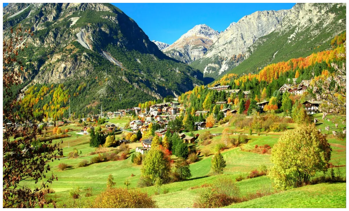 Travel guide tourism kayak