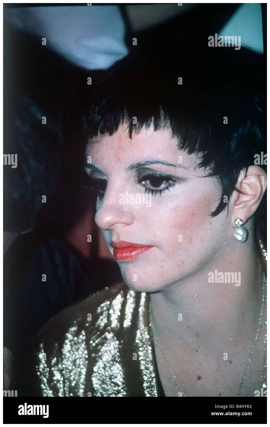 Judy garland with daughter hi-res graphy and