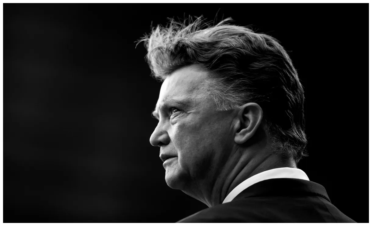 Would have left manchester united for free newsweek