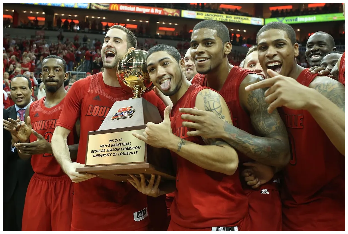 Top Moments in Louisville Basketball History | News, Scores, Highlights