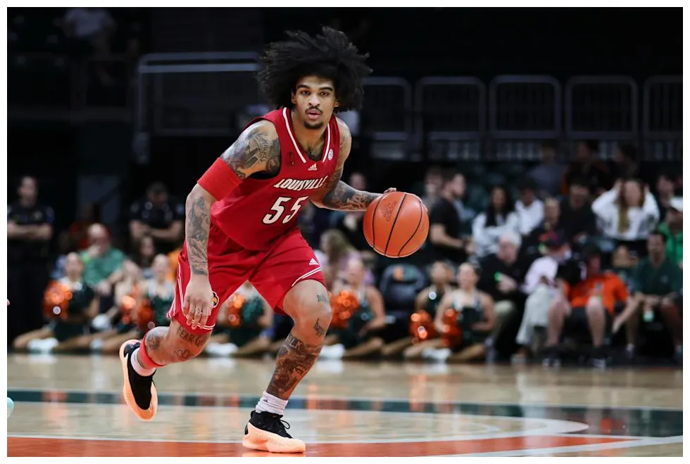 Two for one: Louisville basketball in rare company; win at Miami adds