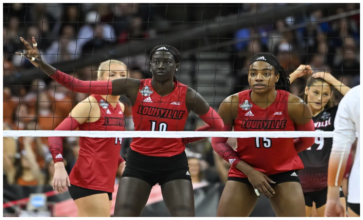 Louisville Volleyball Swept by Texas in National Championship - Sports