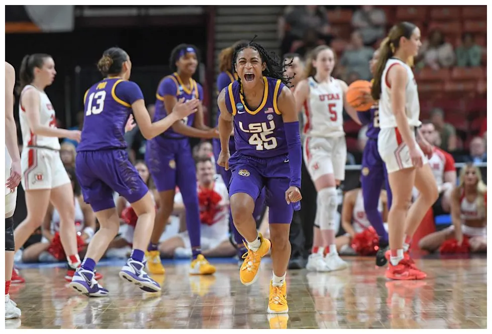 LSU women's basketball score vs. Miami: Live updates from Elite Eight