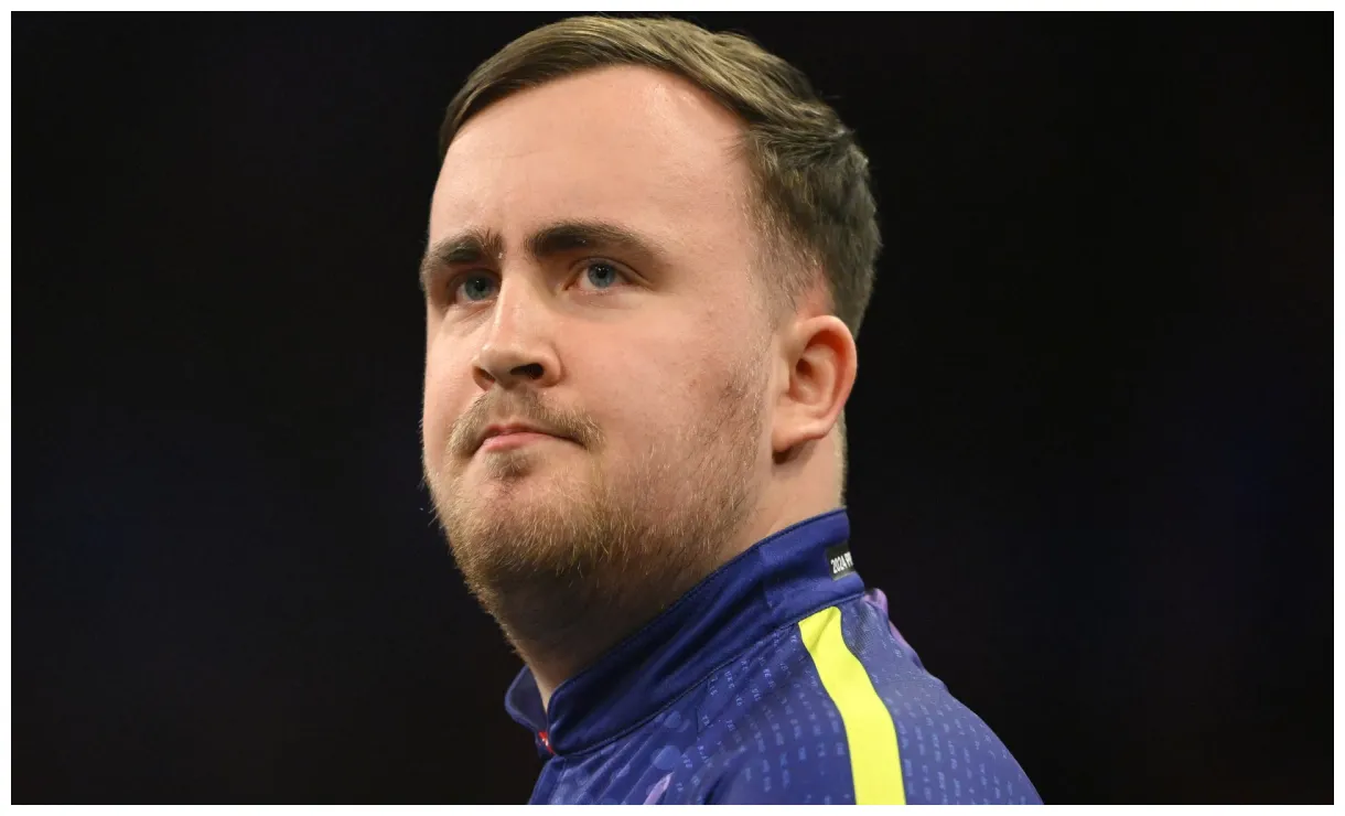 Darts legend tells what he needs to do to eclipse phil