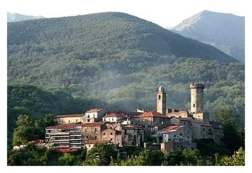 Holidays in & & history and nature between liguria