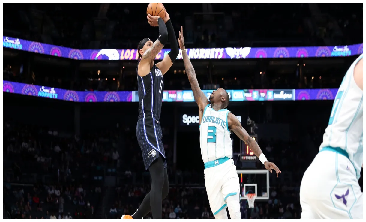 Magic roll past hornets for another winning road trip orlando magic