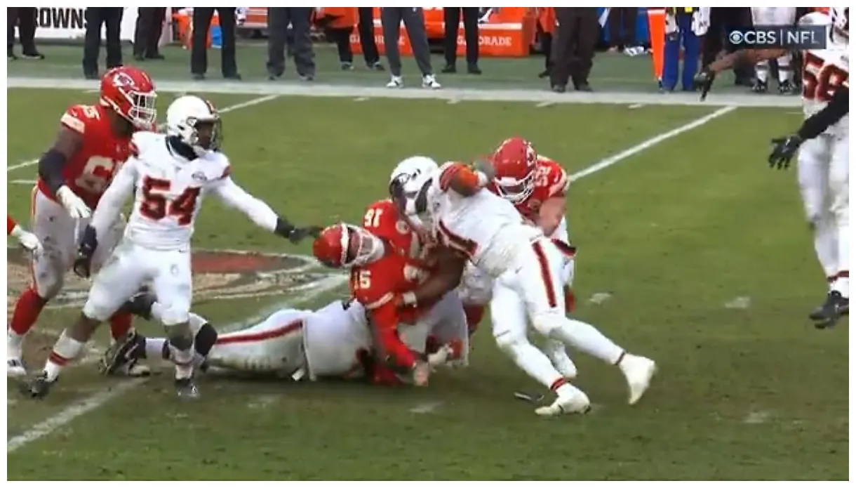 Sorge um star-quarterback! hier verletzt sich patrick mahomes