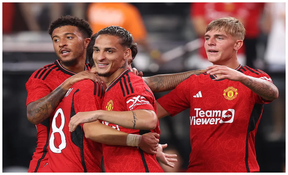 Adidas, sign new deal