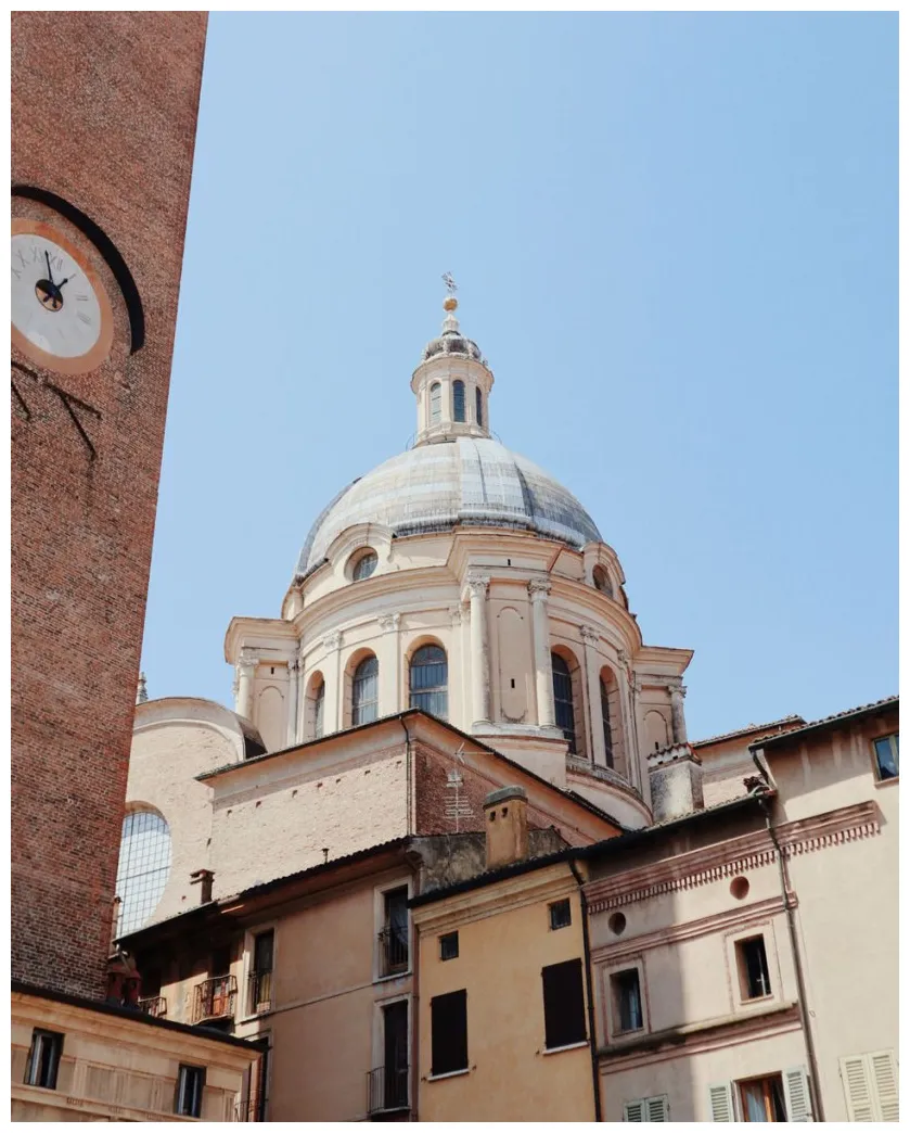 Travel guide what to see, do and eat