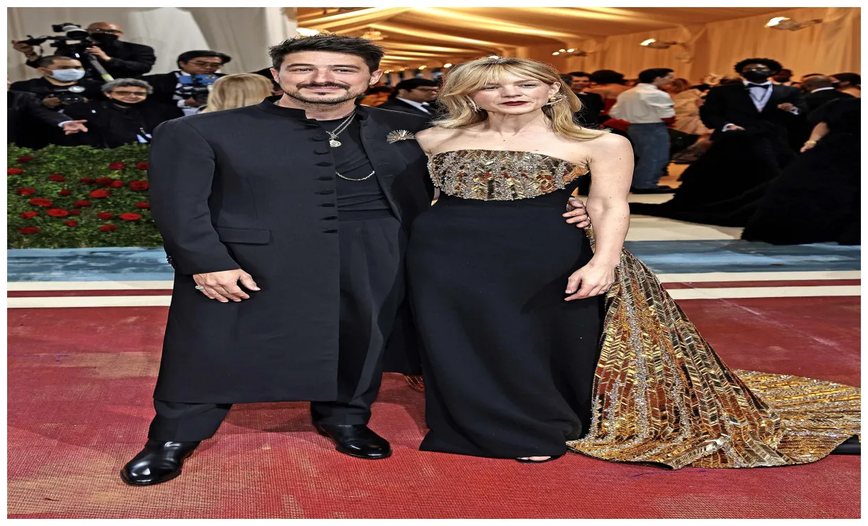 The Musical Journey of Marcus Mumford: From Folk Rock to Indie Pop