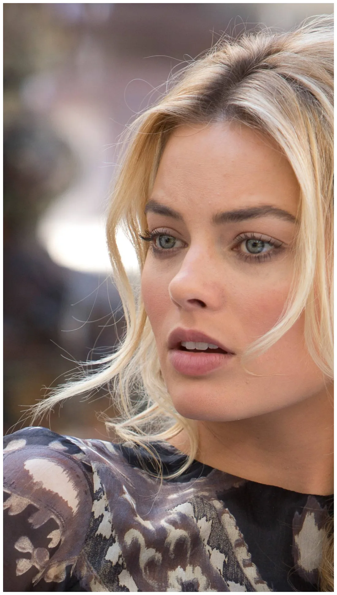 [100+] Margot Robbie Pictures | Wallpapers.com