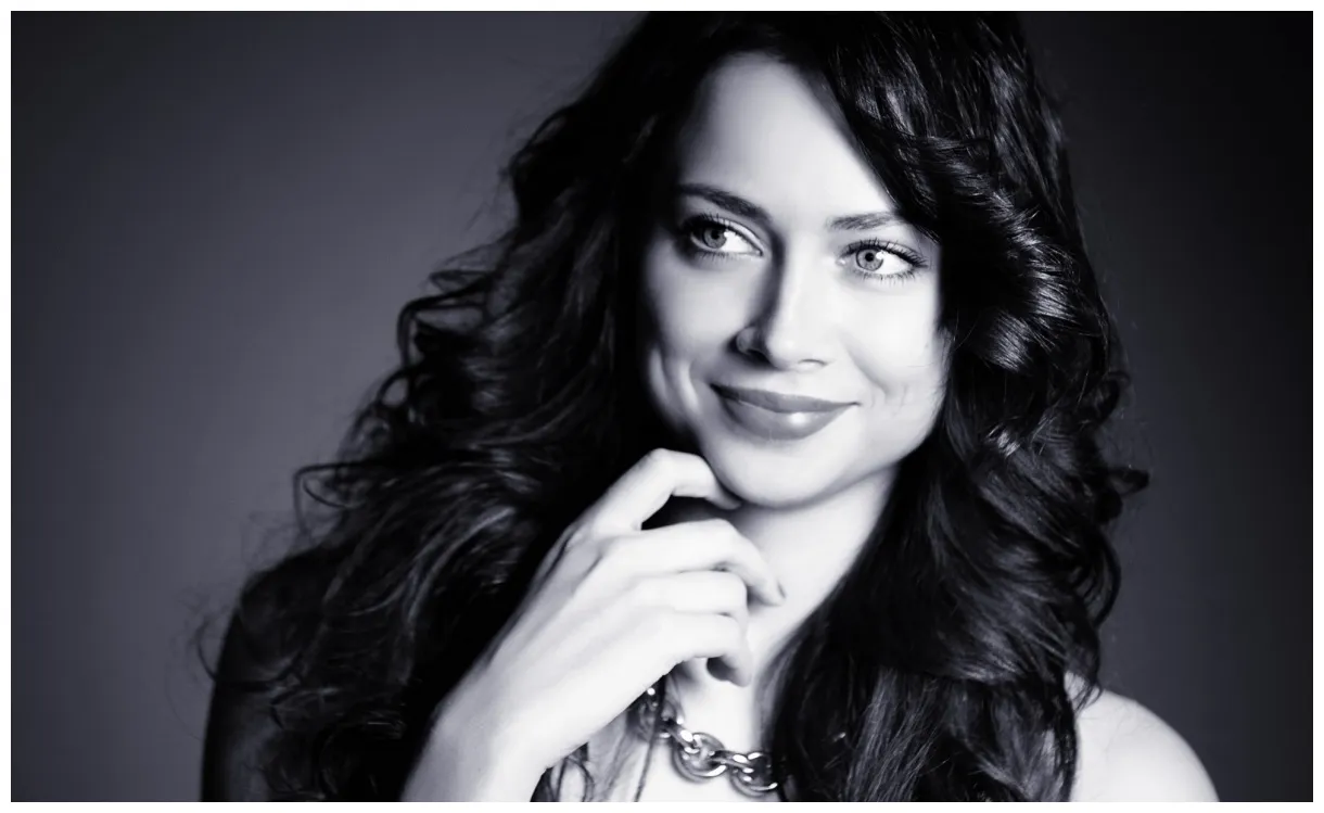 Настасья Самбурская смотреть фильмы и сериалы онлайн