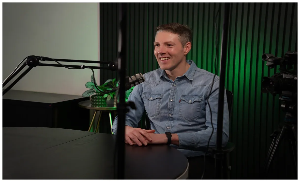 Ai leadership insights from 750+ pioneers ai keynote