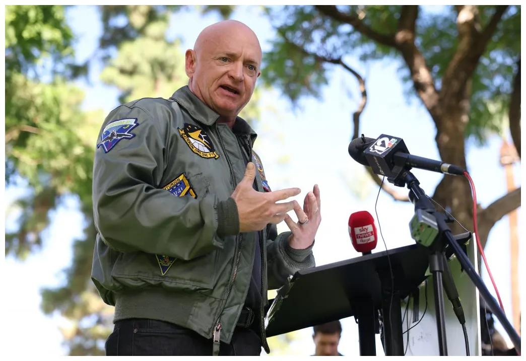 Net worth wiki, age, weight and height, relationships