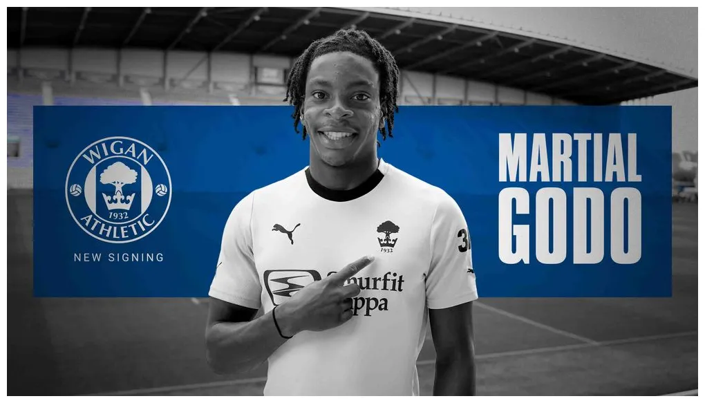 Wigan athletic fc latics sign fulham winger on loan!