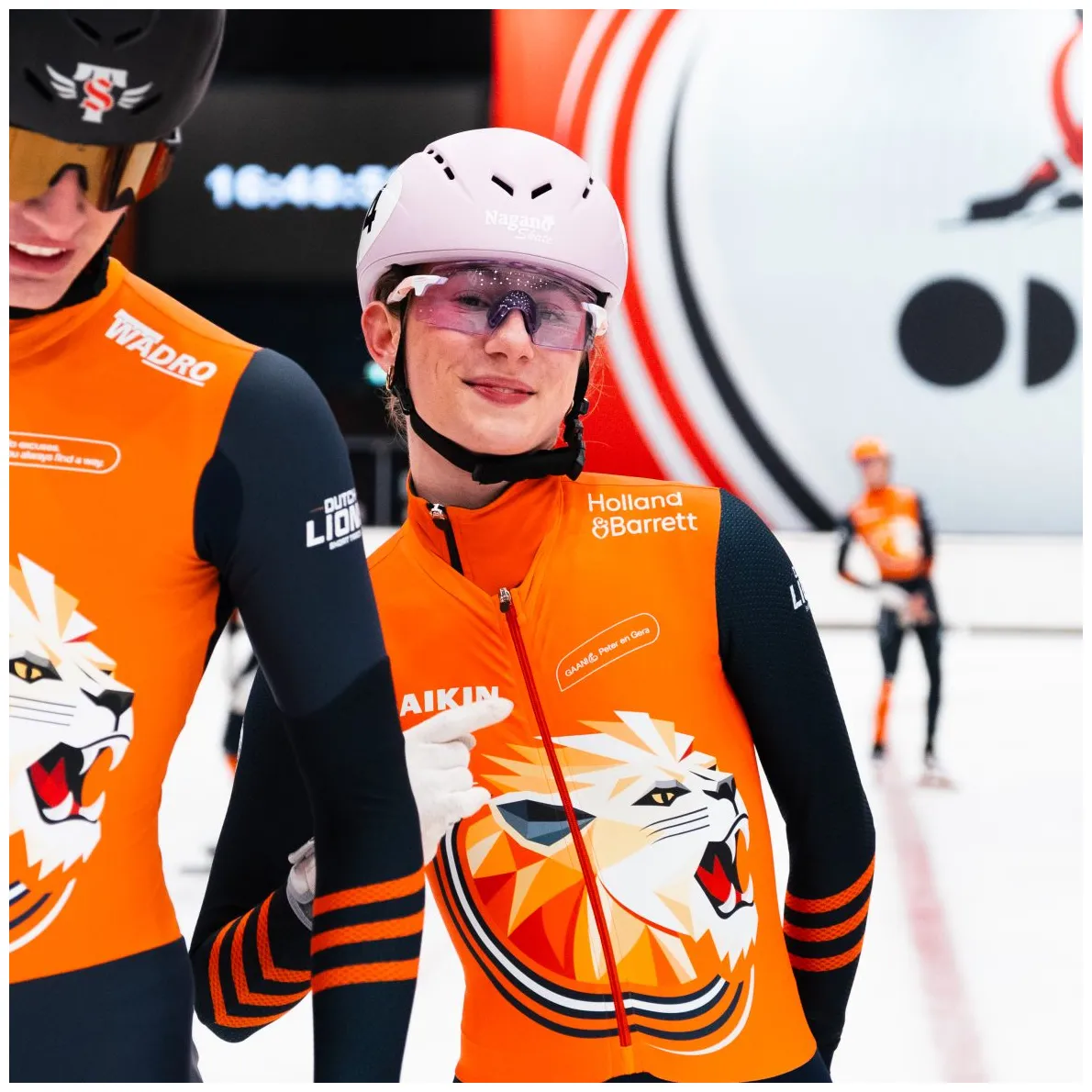 Luister nu het nieuwe nummer van linda.nl