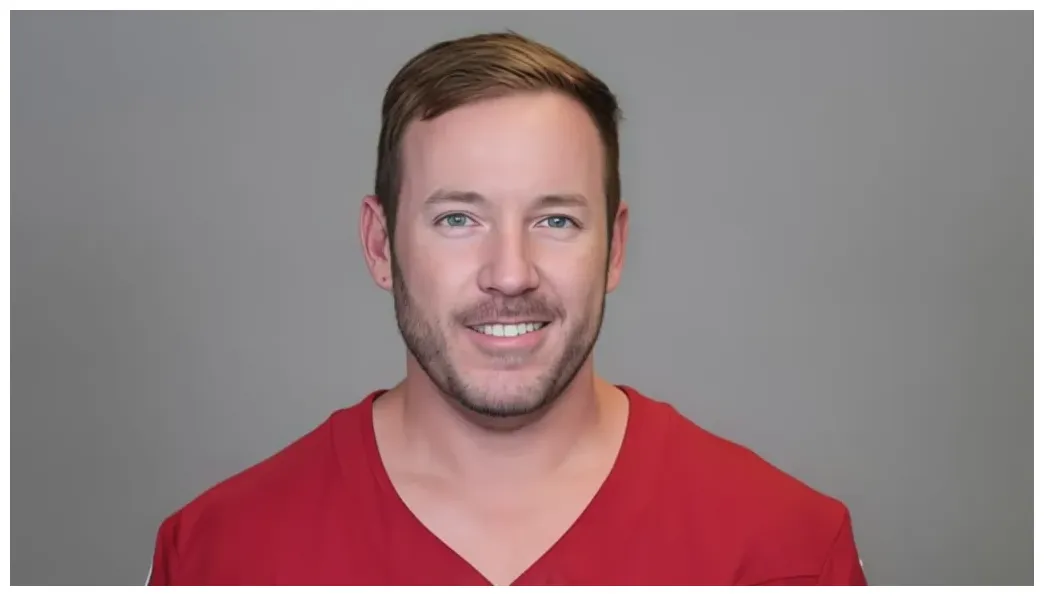 Age, height, stats, contract, biography and more