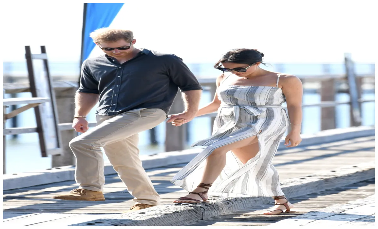 Prince harry and australia tour pda pictures ps celebrity