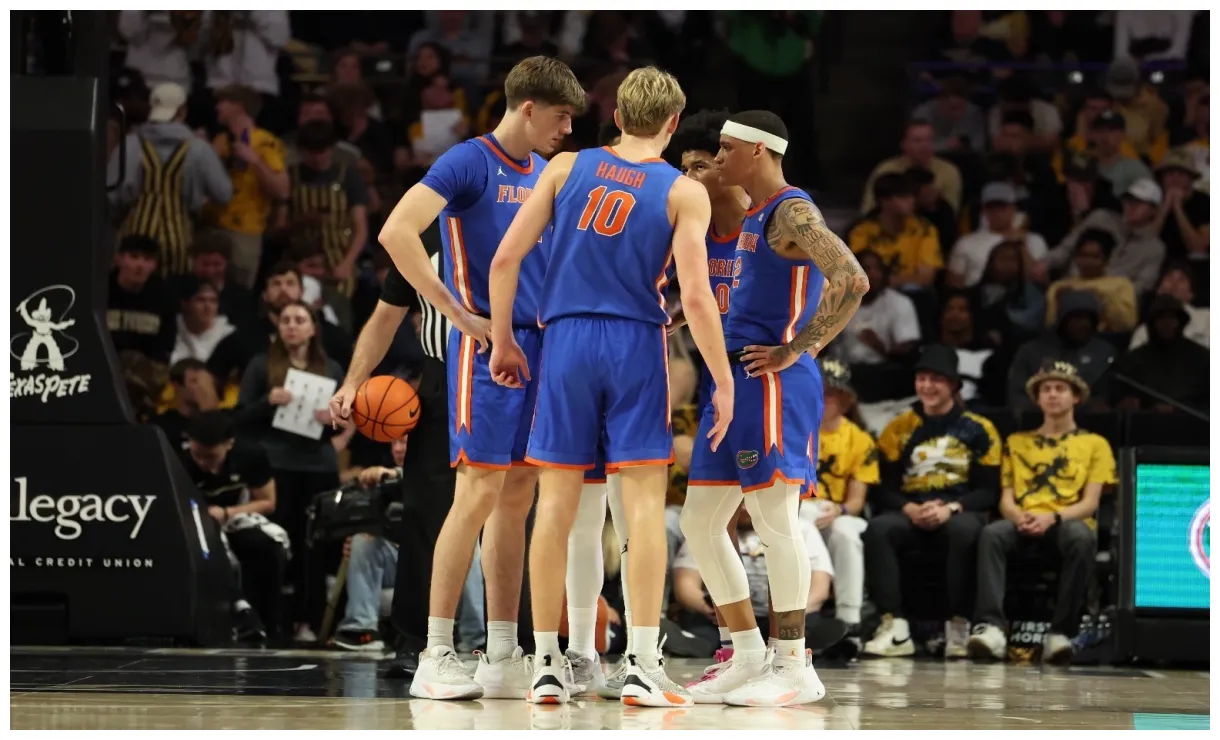 Florida vs Merrimack (Tuesday, 7 pm) - Florida Gators