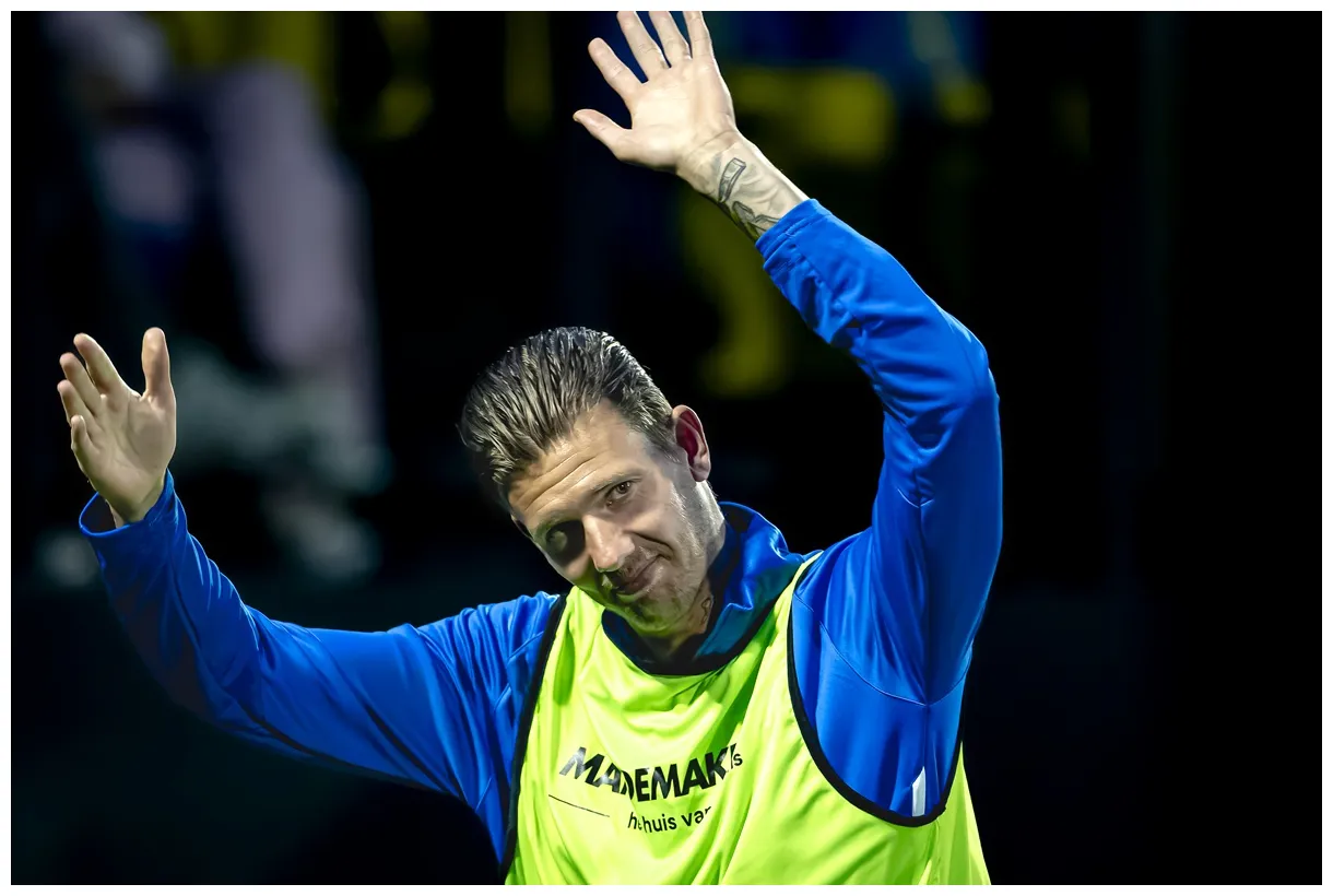 'einde carrière ' soccernews.nl