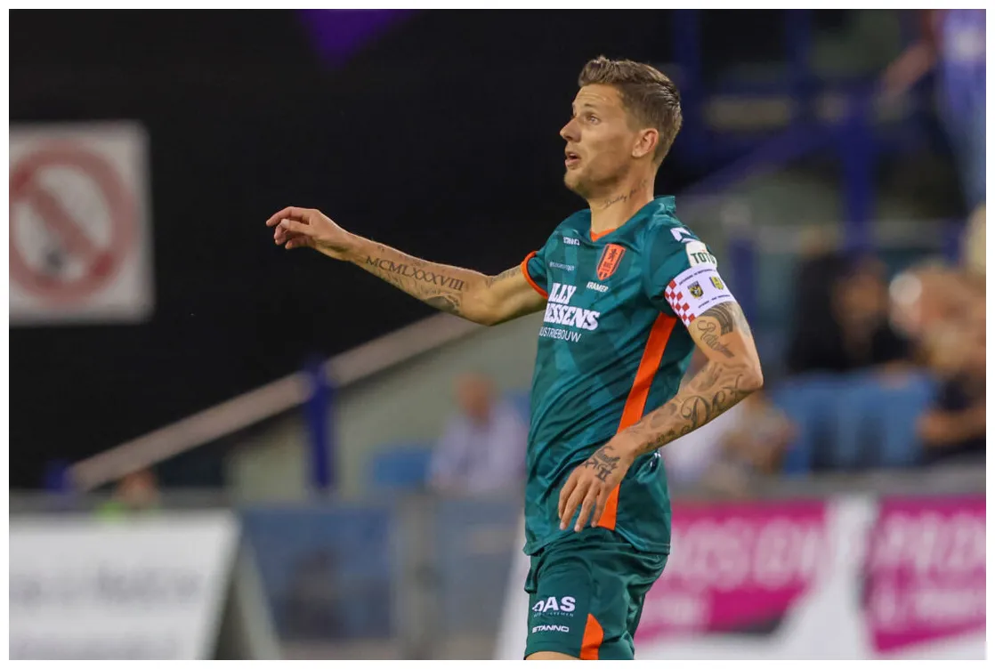 Ziet opstootje "hebben kronkels in… voetbalnieuws