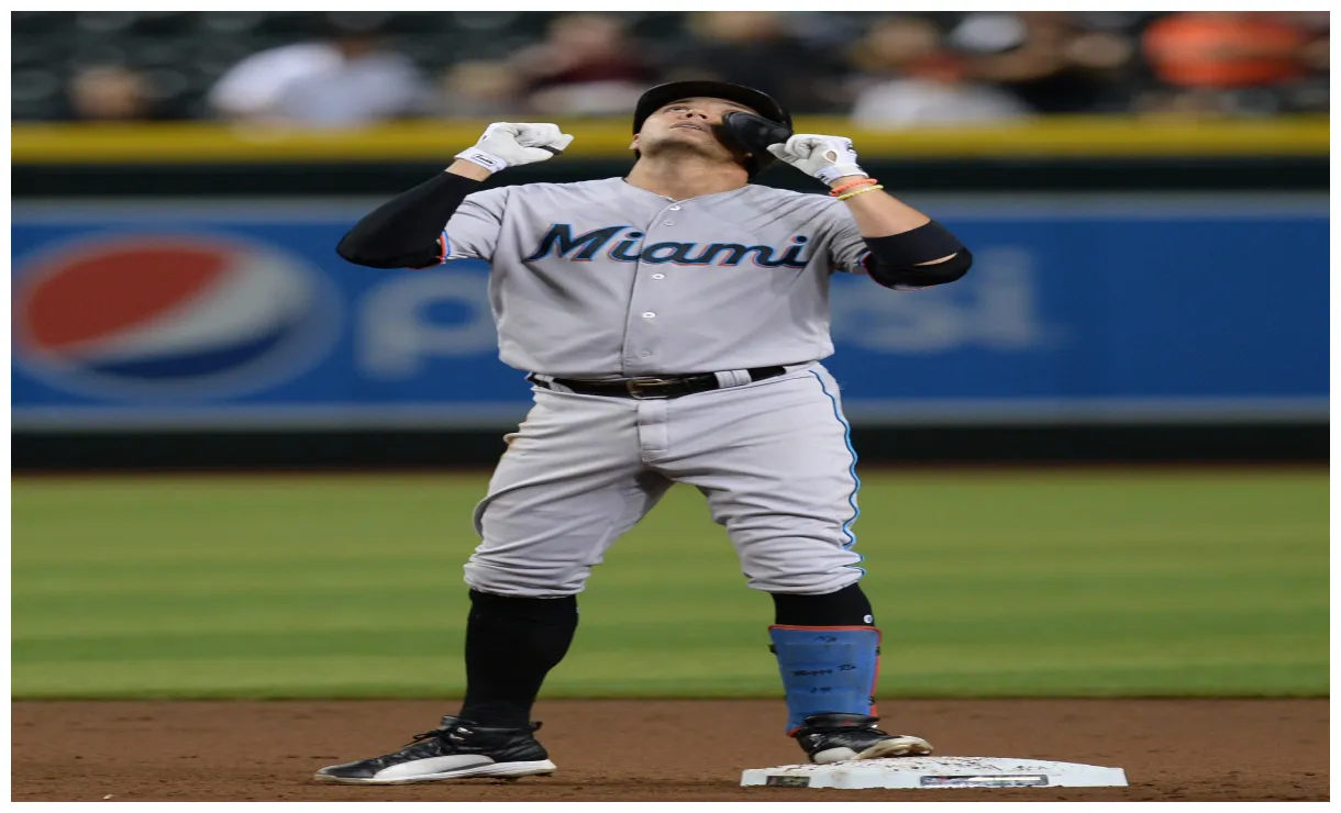 Marlins extend mlb trade rumors