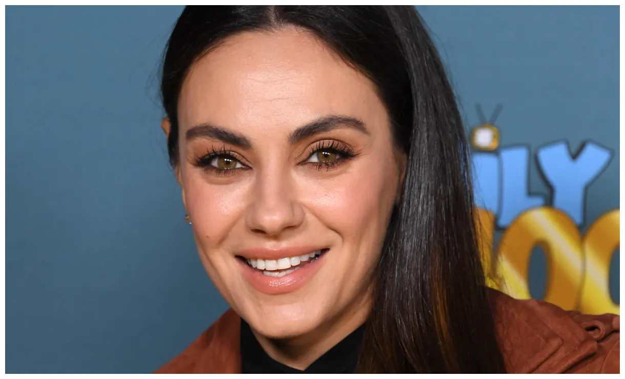 Why refuses to join social media