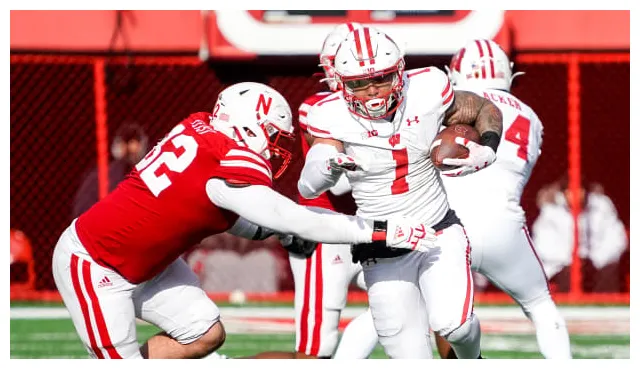 Wisconsin beats nebraska game notes and top plays from saturday