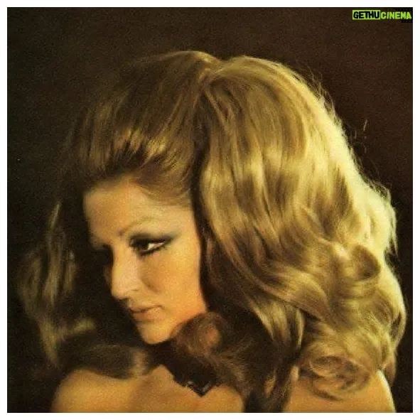 Mina Wiki, Biography, Age, Gallery, Spouse and more