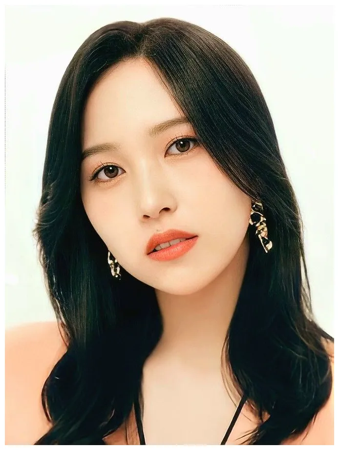 Épinglé par Sakhumzi thozamile sur MINA