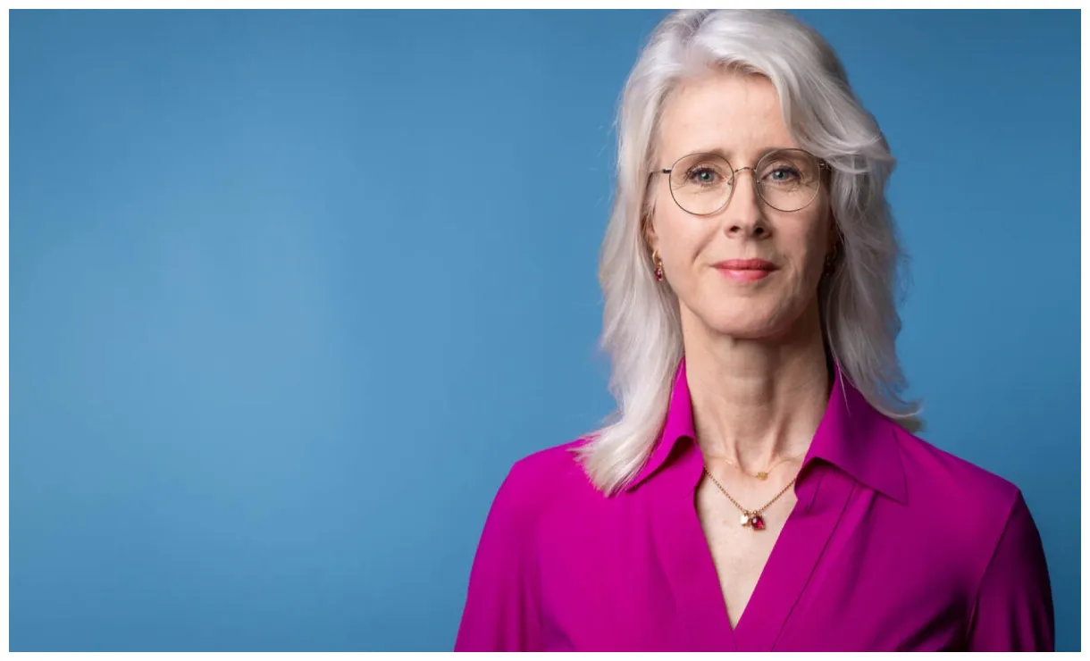 Housing minister wit raws plans for rent freeze after