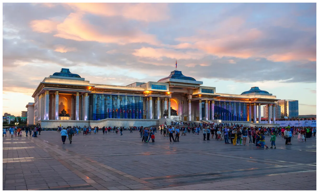 Country profile freedom house