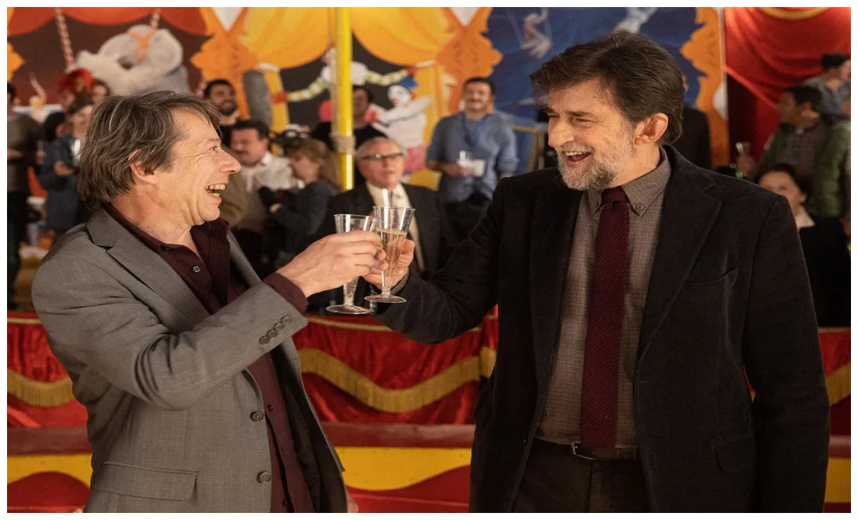 Towards a bright future in a comic existential crisis