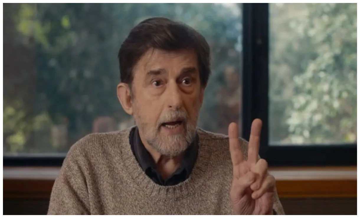 Riappare in pubblico dopo l'infarto come sta il difforme