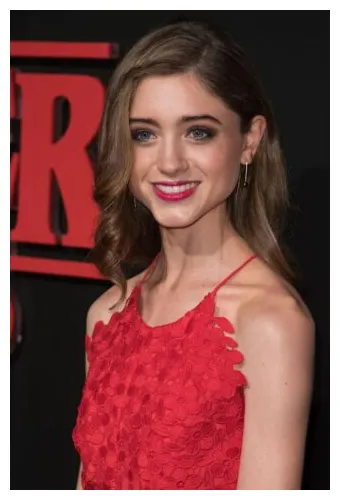 ナタリアダイアーの彼氏は『ストレンジャーシングス』共演者チャーリーヒートン？ 年齢やハンナモンタナなど映画ドラマ過去出演作など詳細に！ にぎわす