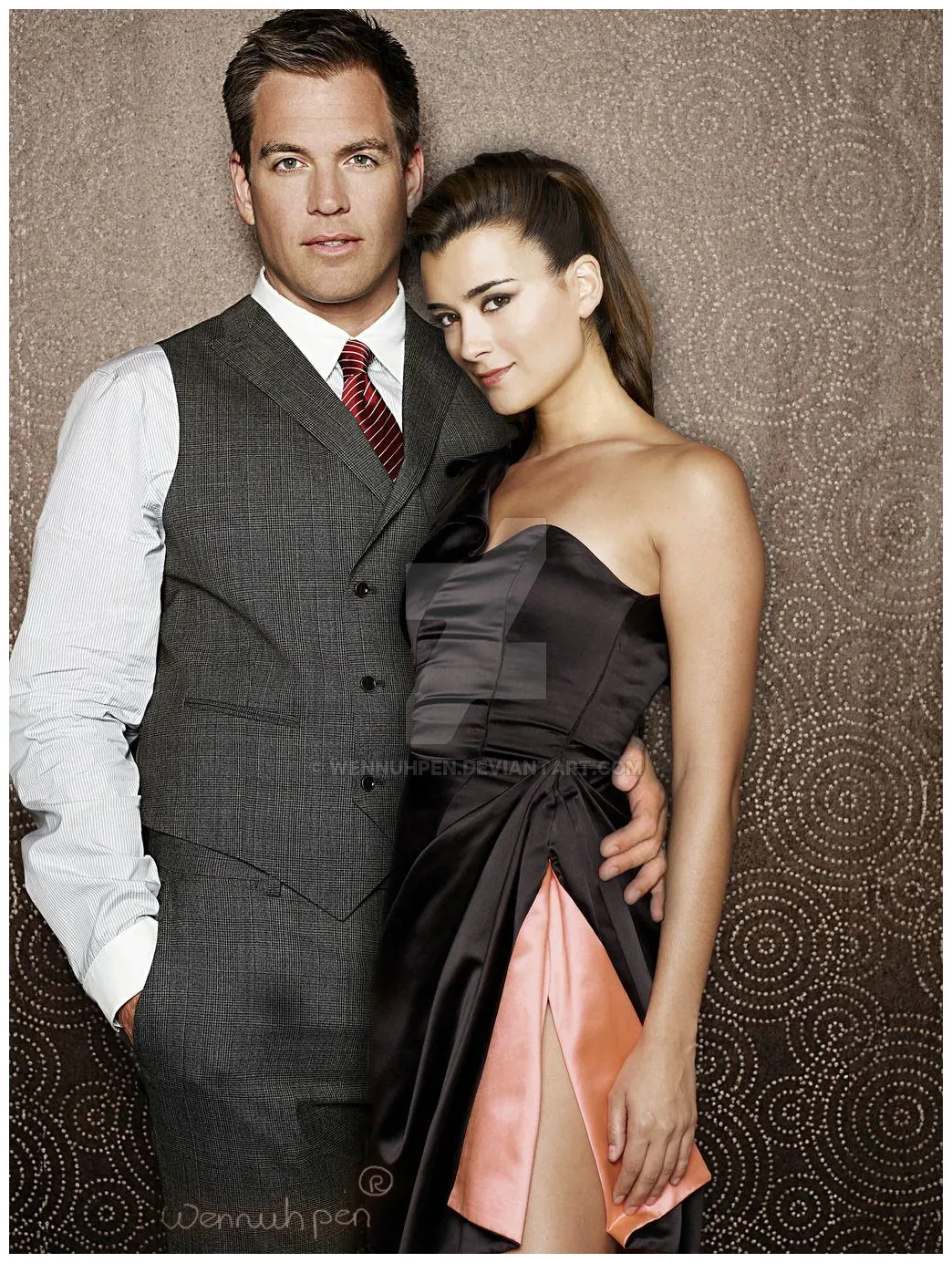 Navy cis ziva s cave